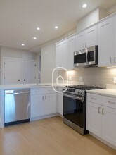 186 Kelton St, Unit 4 in Boston, MA - Building Photo - Building Photo