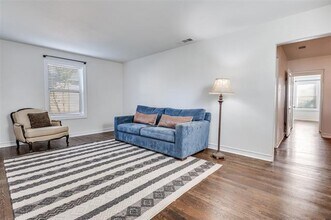 4922 W University Blvd in Dallas, TX - Building Photo - Building Photo