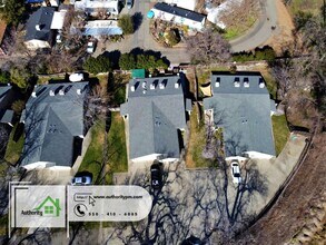 3769 Main St in Cottonwood, CA - Building Photo - Building Photo