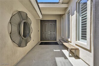 609 Point Ridge Pl in Las Vegas, NV - Building Photo - Building Photo