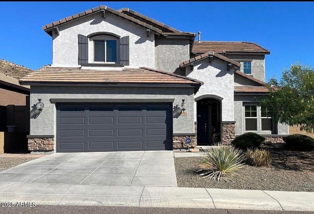 26833 N 14th Ln in Phoenix, AZ - Building Photo