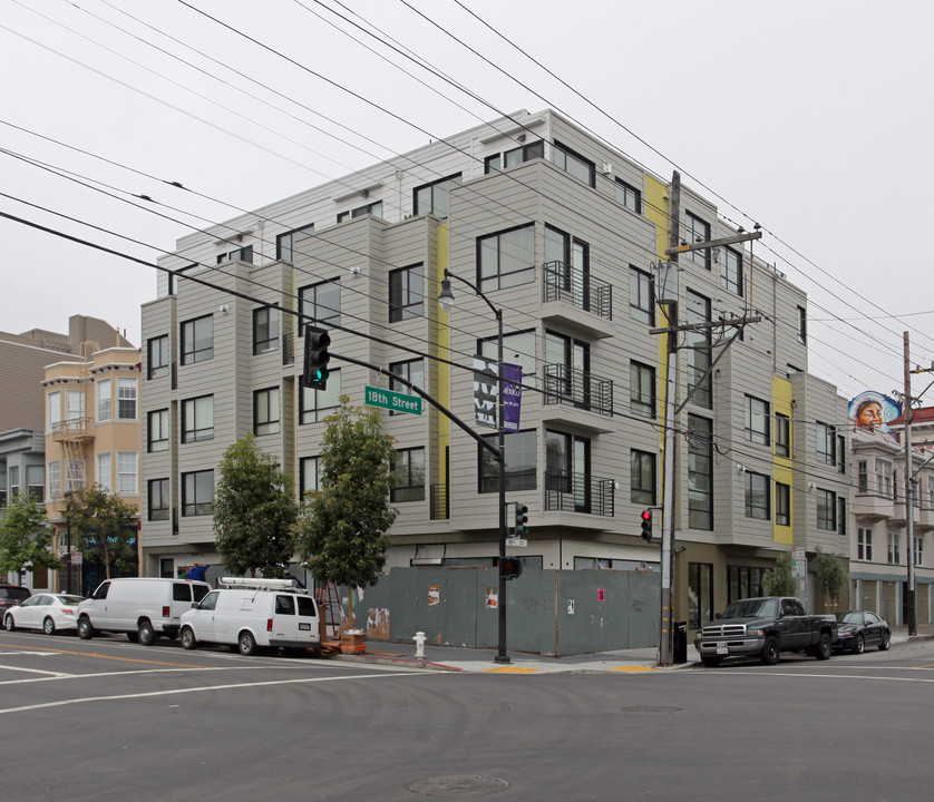 700-712 Valencia St in San Francisco, CA - Building Photo