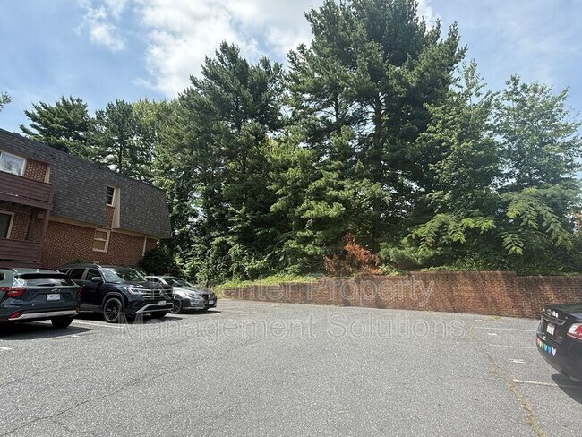 2337 Morris Mill Rd in Staunton, VA - Building Photo - Building Photo