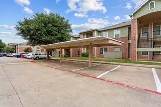 3631 Callaghan Rd, Unit Viva Max - 1 Bedroom in San Antonio, TX - Foto de edificio - Building Photo