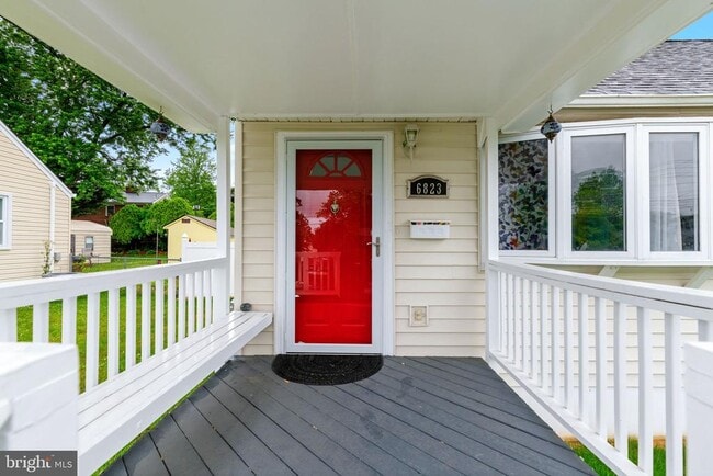 property at 6823 Barrett Rd