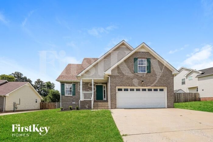 3508 Clover Hill Dr in Clarksville, TN - Building Photo