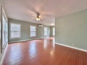 914 E 39th St in Austin, TX - Building Photo - Building Photo