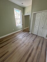 110 8th St in New Bedford, MA - Building Photo - Building Photo