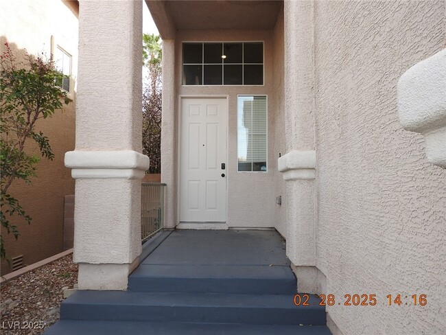 10709 Silver Pyramid Ct in Las Vegas, NV - Building Photo - Building Photo