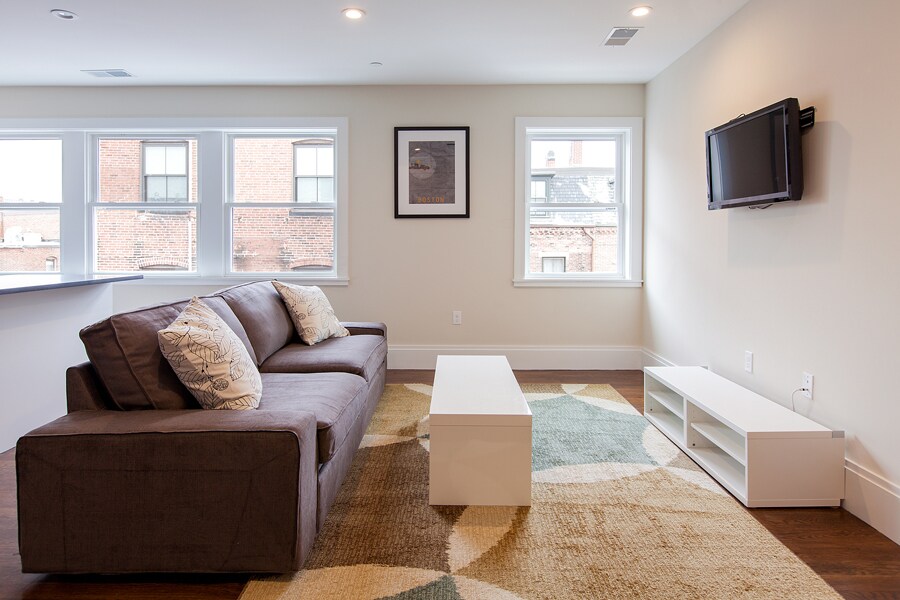 15 E Springfield St, Unit 6 in Boston, MA - Building Photo