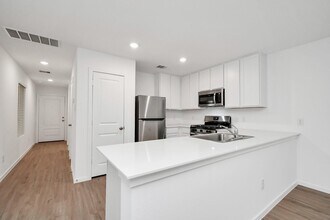 18710 Gissi Dr in New Caney, TX - Building Photo - Building Photo