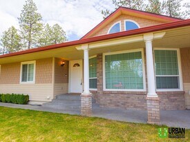 1717 S David St in Spokane Valley, WA - Building Photo