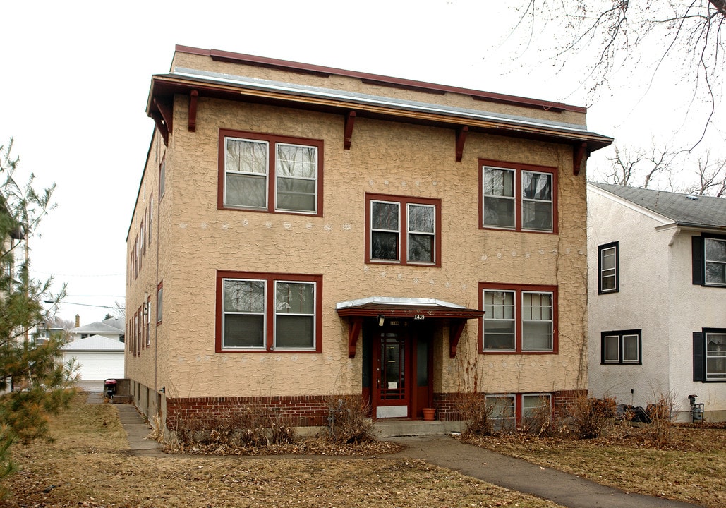 14349 Ashland Ave in St. Paul, MN - Building Photo