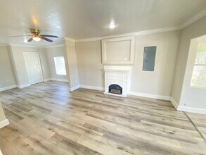 812 W Livingston St, Unit A in Orlando, FL - Building Photo - Building Photo