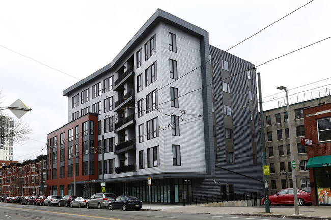 Walter Huntington Apartments in Boston, MA - Foto de edificio - Building Photo