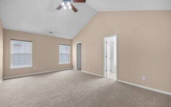 1553 Wynd Crest Way in Virginia Beach, VA - Building Photo - Building Photo