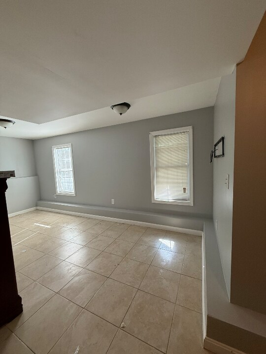 76 Congress St in Lawrence, MA - Building Photo