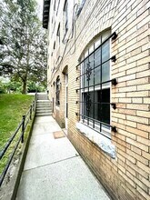 797 Washington St, Unit #A in Brookline, MA - Building Photo - Building Photo