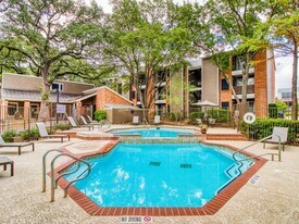10926 Jollyville Rd, Unit 1217 in Austin, TX - Building Photo