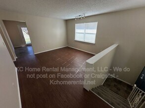 3910 SW 8th Ter in Blue Springs, MO - Building Photo - Building Photo