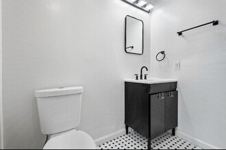 1551 St Charles St in Alameda, CA - Building Photo - Building Photo