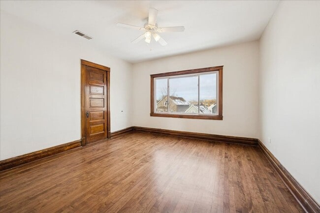 3419 W McLean Ave in Chicago, IL - Building Photo - Building Photo