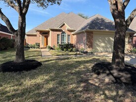 3906 Alpine Cir in Missouri City, TX - Building Photo