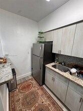 1895 SW 22nd St in Miami, FL - Building Photo - Building Photo