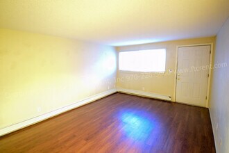 3006 Sunset Dr in Evans, CO - Building Photo - Building Photo