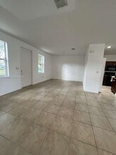 11665 SW 244th St in Princeton, FL - Building Photo - Building Photo