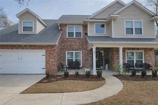 584 Jack Dr in Covington, LA - Building Photo