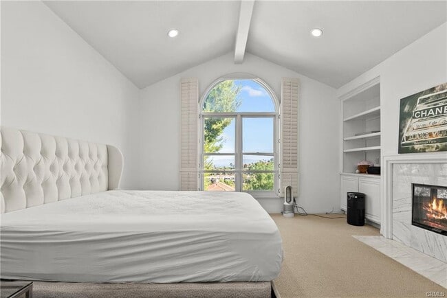 3450 Malaga Ct in Calabasas, CA - Building Photo - Building Photo