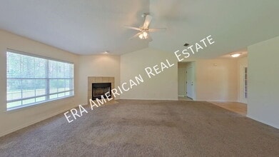6648 Longview St in Navarre, FL - Building Photo - Building Photo