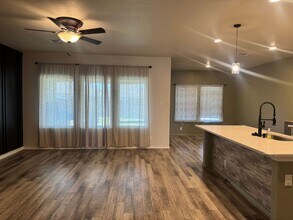 12626 Tucana in San Antonio, TX - Building Photo - Building Photo