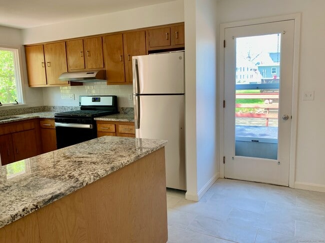 property at 9 Pine Orchard Rd