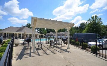 1931 Dante Ln, Unit #104 in Fayetteville, NC - Building Photo - Building Photo