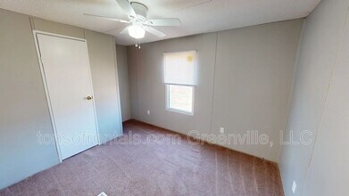 131 Brookstone Dr in Easley, SC - Building Photo - Building Photo