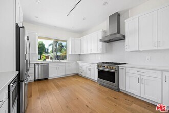 23229 Friar St in Los Angeles, CA - Building Photo - Building Photo