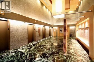 1333 W Georgia St in Vancouver, BC - Building Photo - Building Photo