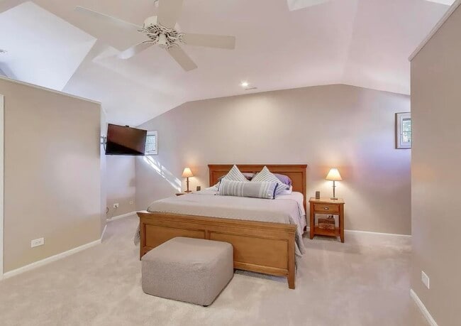 10922 S Tripp Ave in Oak Lawn, IL - Building Photo - Building Photo