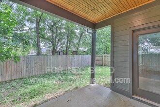 253 Riverside Dr in Nashville, TN - Building Photo - Building Photo