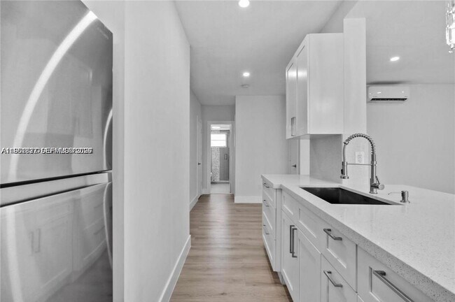 520 79th St in Miami, FL - Building Photo - Building Photo