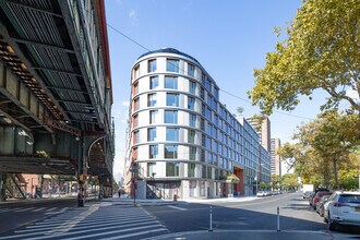 Lorimer House in Brooklyn, NY - Foto de edificio - Primary Photo