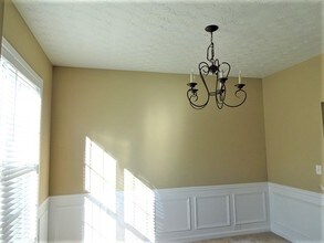 3705 Dove Creek Cir in Lawrenceville, GA - Building Photo - Building Photo