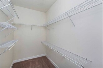 673 W Wayman St in Chicago, IL - Foto de edificio - Building Photo