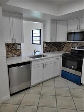 1821 NE 40th Ct in Pompano Beach, FL - Building Photo - Building Photo