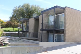 213 W 2600 S Apartments