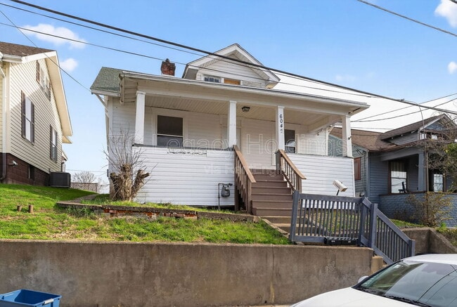 property at 604 Hart St