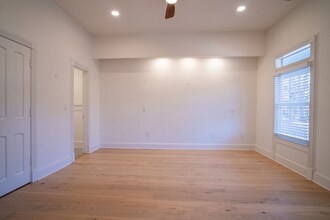 789 Lake Ave NE in Atlanta, GA - Building Photo - Building Photo