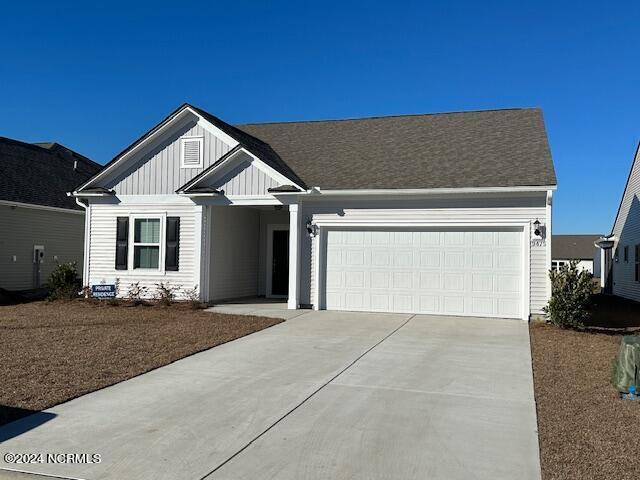 9475 Crested Eagle Ct in Carolina Shores, NC - Building Photo